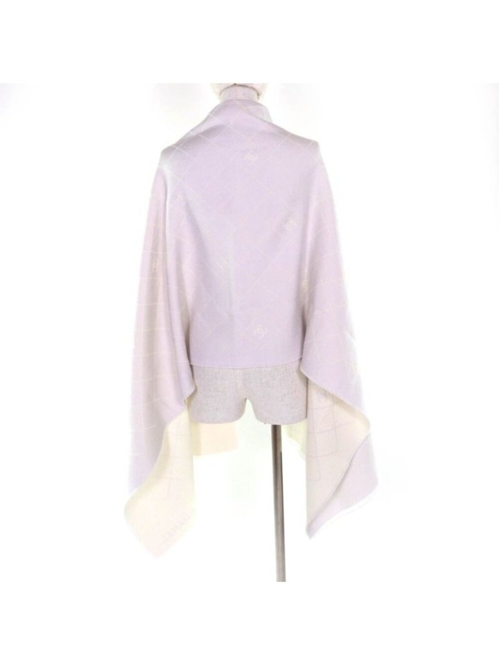 Chanel Coco Mark Quilted Design With Fringe Wool Large Shawl Gray - Picture 4 of 14